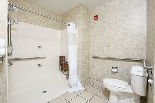 Hampton Inn Williamston, Забронировать Отель Уильямстон Северная Каролина