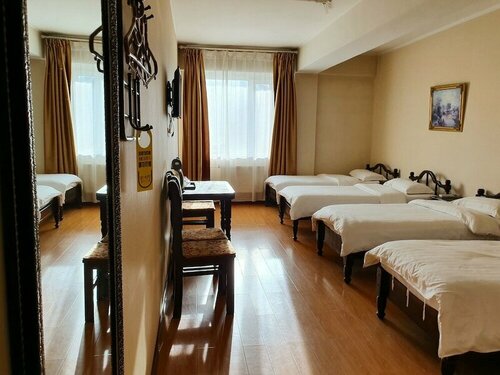 Land Hotel, Varaa Hotelli Hotellit Ulan Bator pysäköinnillä, Pysäköinti