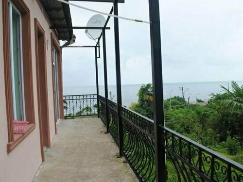 Ekaterine Guest House, Boek Pension Batoemi 