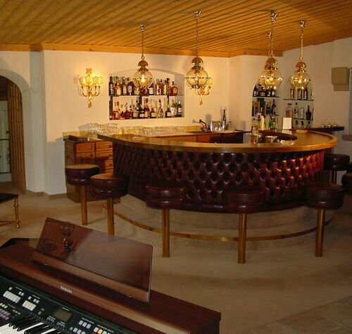 Royal Park, Varaa Hotelli Hotellit Bern uima-altaalla, Uima-allas