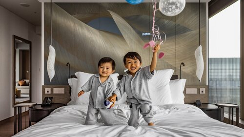 Four Seasons Hotel Tokyo at Otemachi, Забронировать Отель Бизнес-отели Токио, рядом с Kitte, 4* 5*