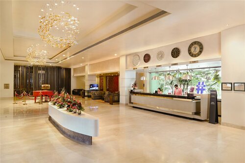 Radisson Blu Bengaluru Outer Ring Road, Забронировать Отель Отели штата Карнатаки с бассейном, Бассейн