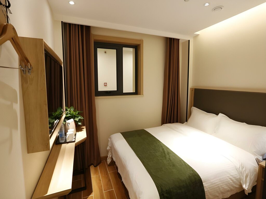 GreenTree Inn Express Hotel Beijing Qianmen Dashilan