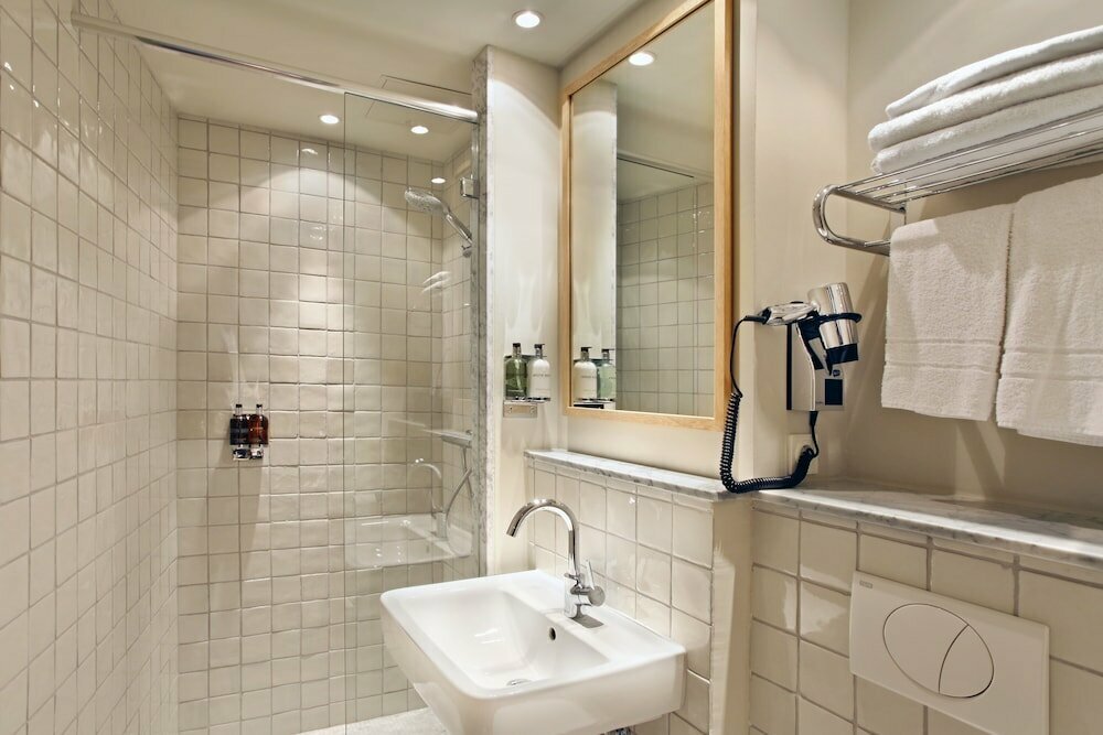 Monbijou Hotel