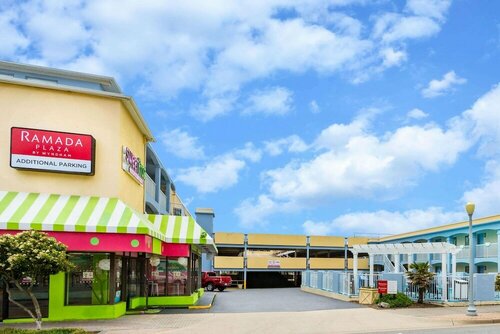 Ramada by Wyndham Virginia Beach, Забронировать Отель Отели в центре Вирджиния-Бич, в центре, Парковка