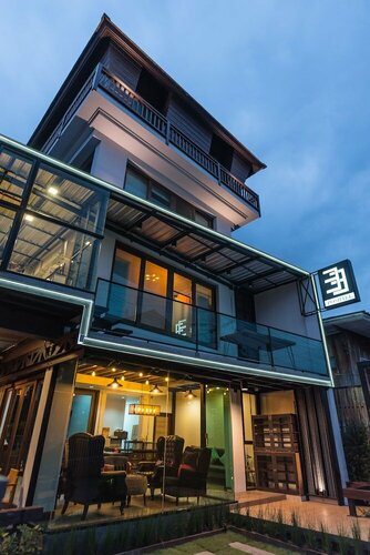 33 Poshtel, Забронировать Отель Отели провинции Чианг Мая с парковкой, Парковка