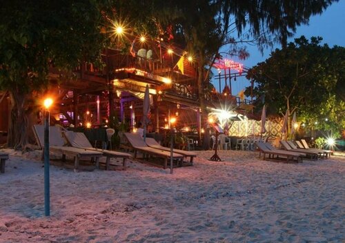 Mali Resort Sunrise Beach, Забронировать Курортный отель Курортные отели Ко Липе, Курортный отель