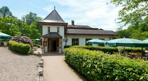 Waldcafé Hotel Restaurant, Забронировать Отель Баден-Баден Landkreis Karlsruhe