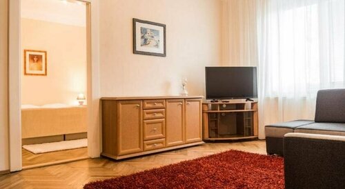 Villa A. Malka, Book Villa Hoteller i Central Bohemia med parkering, Parkering