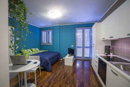 Aurum Aparthotels Pianell 10, Забронировать Отель Бикочча - Зара Милан, рядом с Ка Гранда