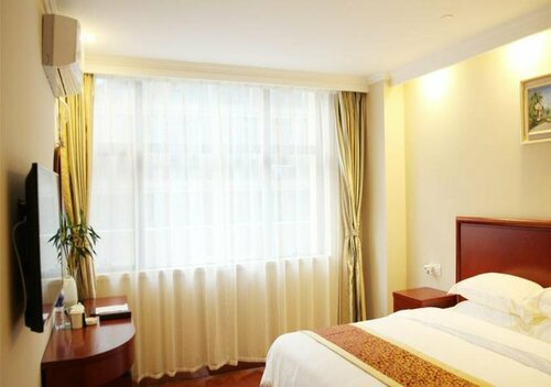GreenTree Inn WeiHai RongCheng Bus Station BORDER TRADE CITY Express Hotel, Rezerwuj Hotel Weihai Shandong
