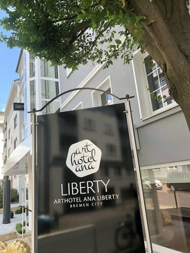 Hotel Lichtsinn, Rezervasyon Otel Mitte , Haus Atlantis yakınında