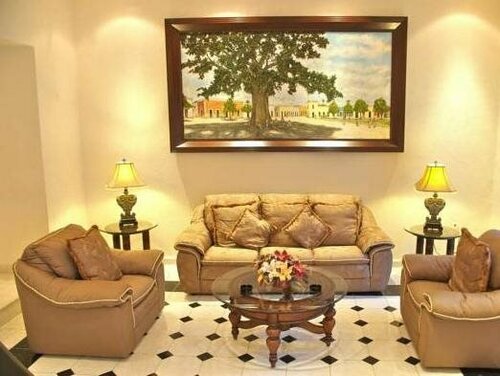 Hotel Plaza Colonial, Prenota Hotel Campeche Messico