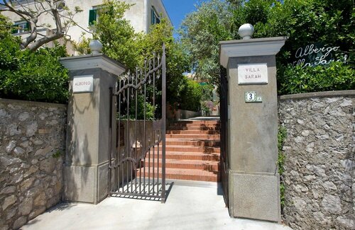 Hotel Villa Sarah, Book Hotel Businesshoteller i Capri, 4* 5*