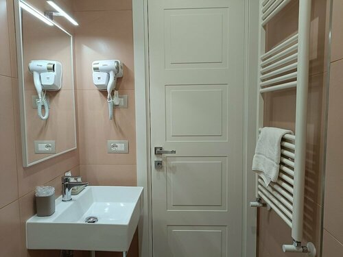 Schilizzi Hotel, Забронировать Отель Моло Беверелло Неаполь