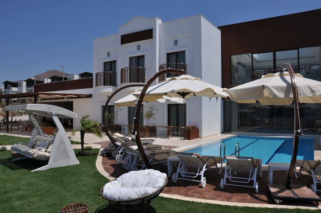 Turiya Hotel & SPA