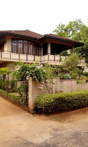 Lake Terrace, Забронировать Гостевой дом Отели Канди с парковкой, рядом с Kandy Museum, Парковка