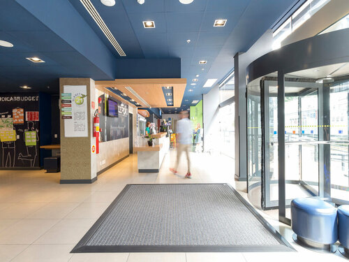 ibis budget Blumenau, Забронировать Отель Блуменау Санта-Катарина