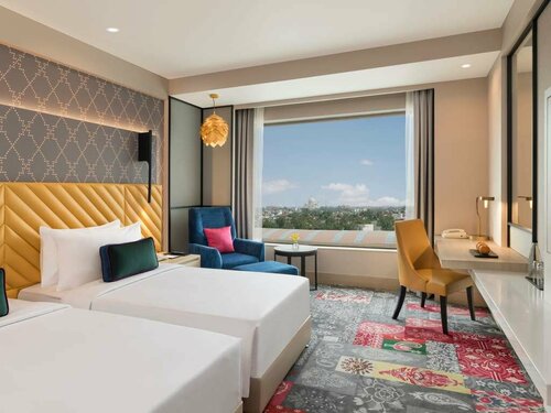 Crystal Sarovar Premiere Agra, Забронировать Отель Отели Агры 5 звезд, 5*