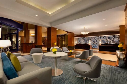 Hilton Chicago Magnificent Mile Suites, Забронировать Отель Стритервилл Чикаго, рядом с Bronzeville Black Chamber of Commerce
