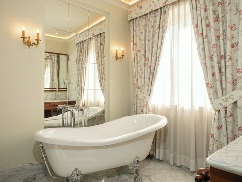 Ebel Boutique Hotel, Забронировать Бутик-отель Тирана область Тирана