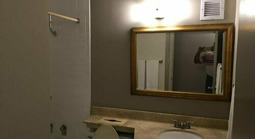 Noble Suites, Prenota Hotel Hotel a Georgia con parcheggio, Parcheggio