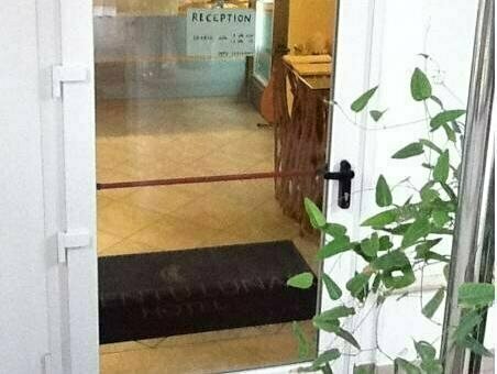 Hotel Chentu Lunas, Забронировать Отель Кальяри Южная Сардиния, рядом с Пляж Каламоска