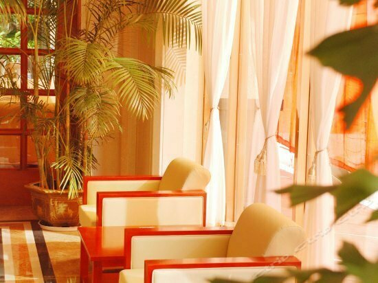 Yaodu Business Hotel