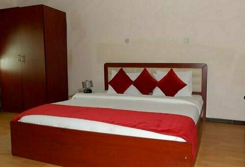 Hoil Suites, Prenota Hotel Hotel 4 stelle a Calabar, 4*