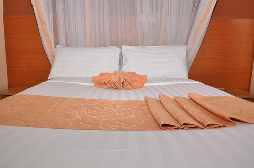 Eureka Place Hotel, Varaa Hotelli All inclusive -hotellit kohteessa Kampala, All Inclusive
