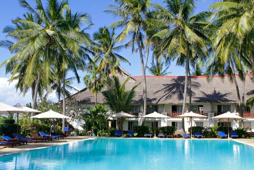 Voyager Beach Resort, Забронировать Курортный отель Ньяли Момбаса