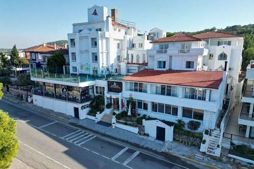 Çamlık 87 Hotel Ayvalık, Забронировать Отель Отели Айвалык 3 звезды, 3*