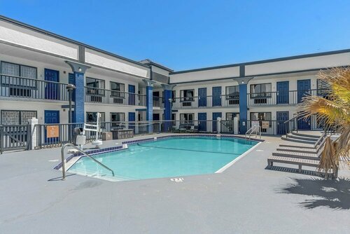 Baymont by Wyndham Orlando East, Забронировать Отель Орландо Диснейуорлд Орландо