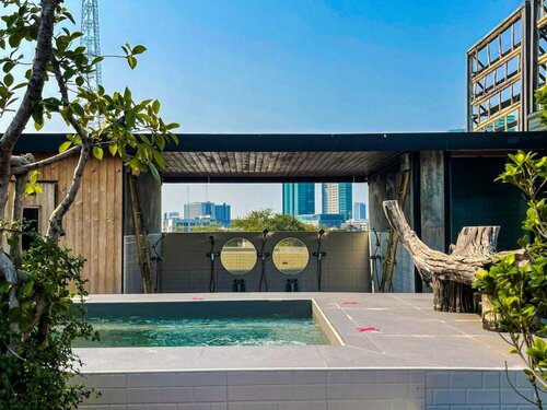 Blu Cabin Ari Stylish Gay Poshtel, Забронировать Отель Отели Провинции Бангкока с парковкой, Парковка