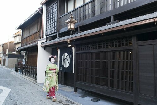 Kamishichiken Oku, Prenota Hotel Ine Kyoto