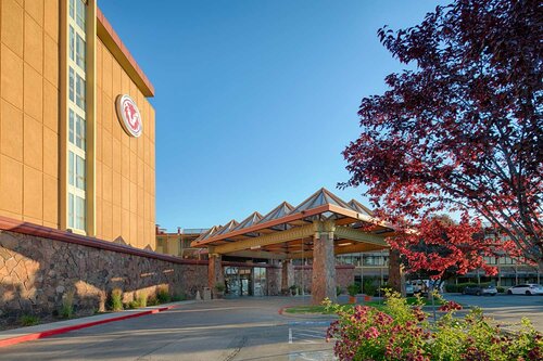 Red Lion Hotel Boise Downtowner, Забронировать Отель СПА-отели Бойсе, SPA-услуги