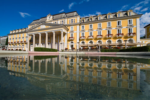 Grand Hotel Rogaska - Terme SPA Rogaska, Varaa Hotelli Hotellit Posavje uima-altaalla, Uima-allas