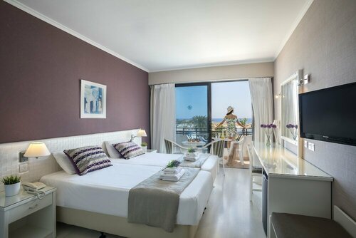Pavlo Napa Beach Hotel, Rezerwuj Hotel Hotele SPA w Famagusta, SPA
