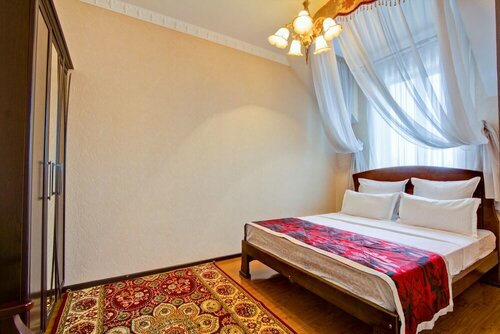King House hotel, Rezerwuj Hotel Hotele w Biszkek z basenem, Basen