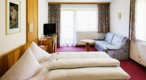 Hotel Bärolina, Prenota Hotel Hotel a Tirolo con pasti, Mezza/completa pensione