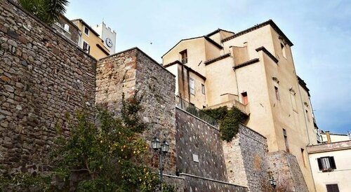 Palazzo Rosa, Boek Hotel Torrice Lazio