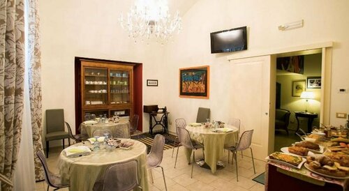 Bed & Breakfast Al Borgo, Rezervați Hotel Hoteluri în Bari Province cu parcare, Parcare