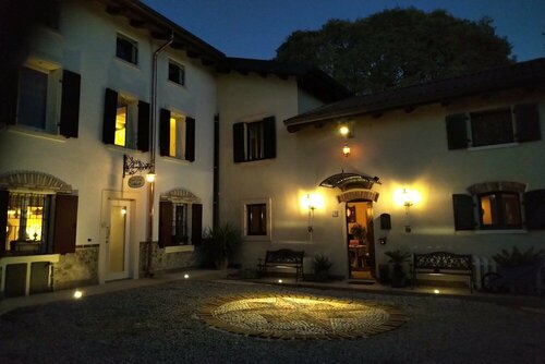 B&B Corte Colli Antichi, Забронировать Отель «постель и завтрак» Сона Венето