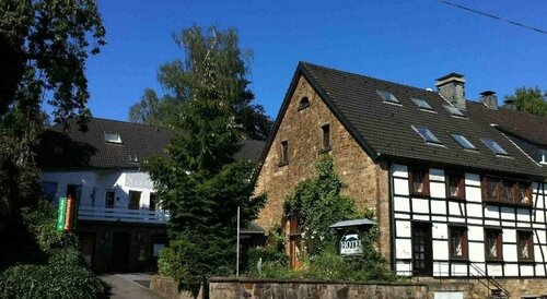 Hotel Reesenhof, Забронировать Отель Виттен Ruhr area, рядом с Saalbau Witten