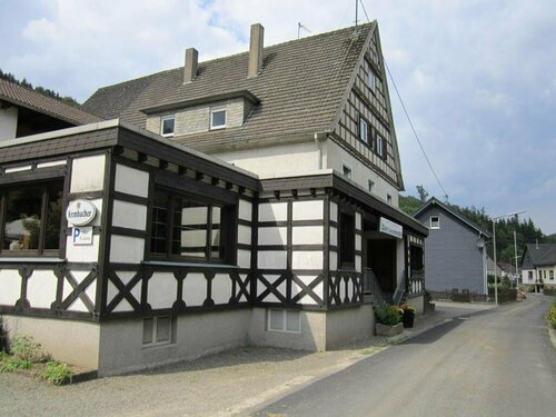 Hotel Tiefenhagen Sauerland, Забронировать Отель Отели Rothaar Mountains с парковкой, Парковка