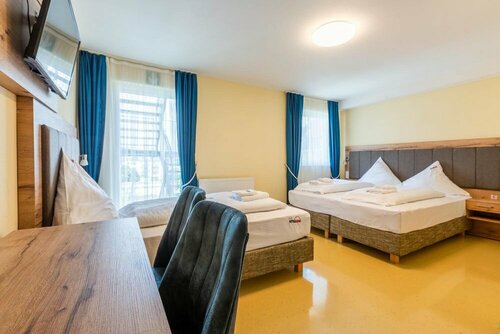 Hotel Arena, Забронировать Отель Кальк Кельн