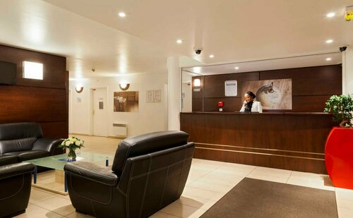 Comfort Suites Port-Marly Paris Ouest, Забронировать Отель  