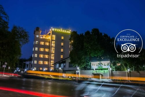 Winner Inn, Забронировать Отель Бахан Янгон