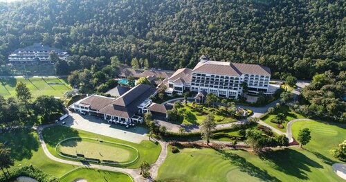 Alpine Golf Resort Chiang Mai, Забронировать Отель Отели Северного Таиланда 4 звезды, 4*