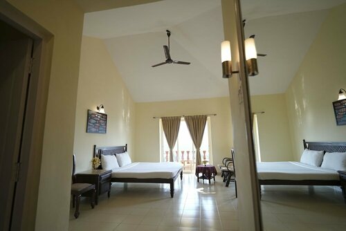 Indismart Woodbourne Resort, Prenota Resort South Goa Goa